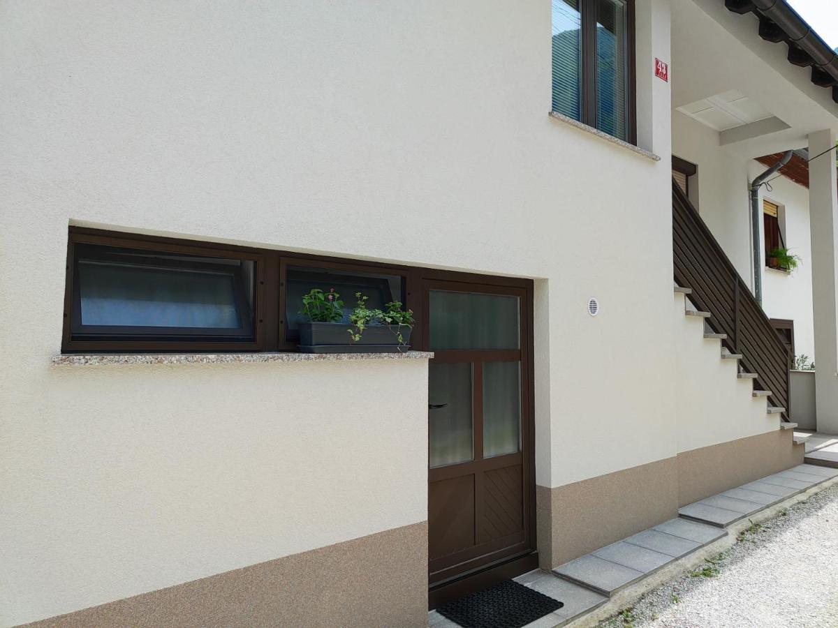 Studio Hisa Spuntar Bovec Exterior foto